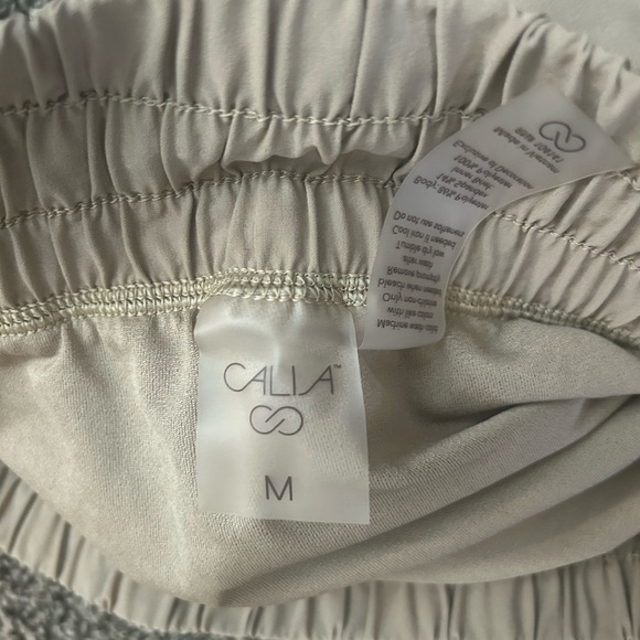 Calia medium shorts - Picture 2 of 7